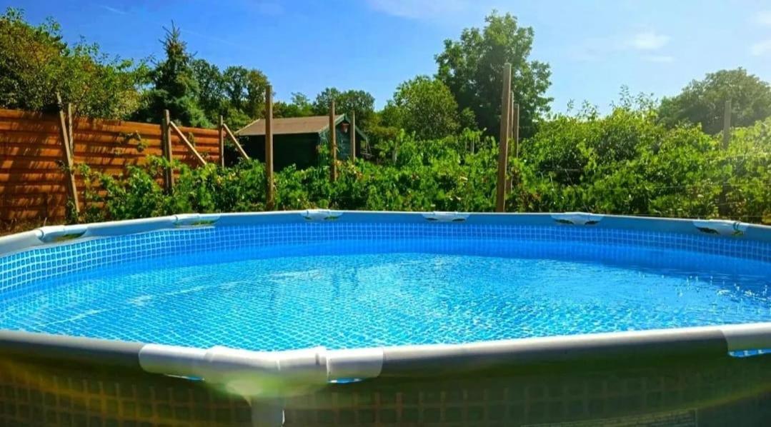 Kuca Za Odmor "Dva Srca" Hotel Ceminac Ngoại thất bức ảnh