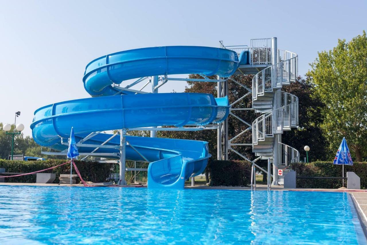 Kuca Za Odmor "Dva Srca" Hotel Ceminac Ngoại thất bức ảnh